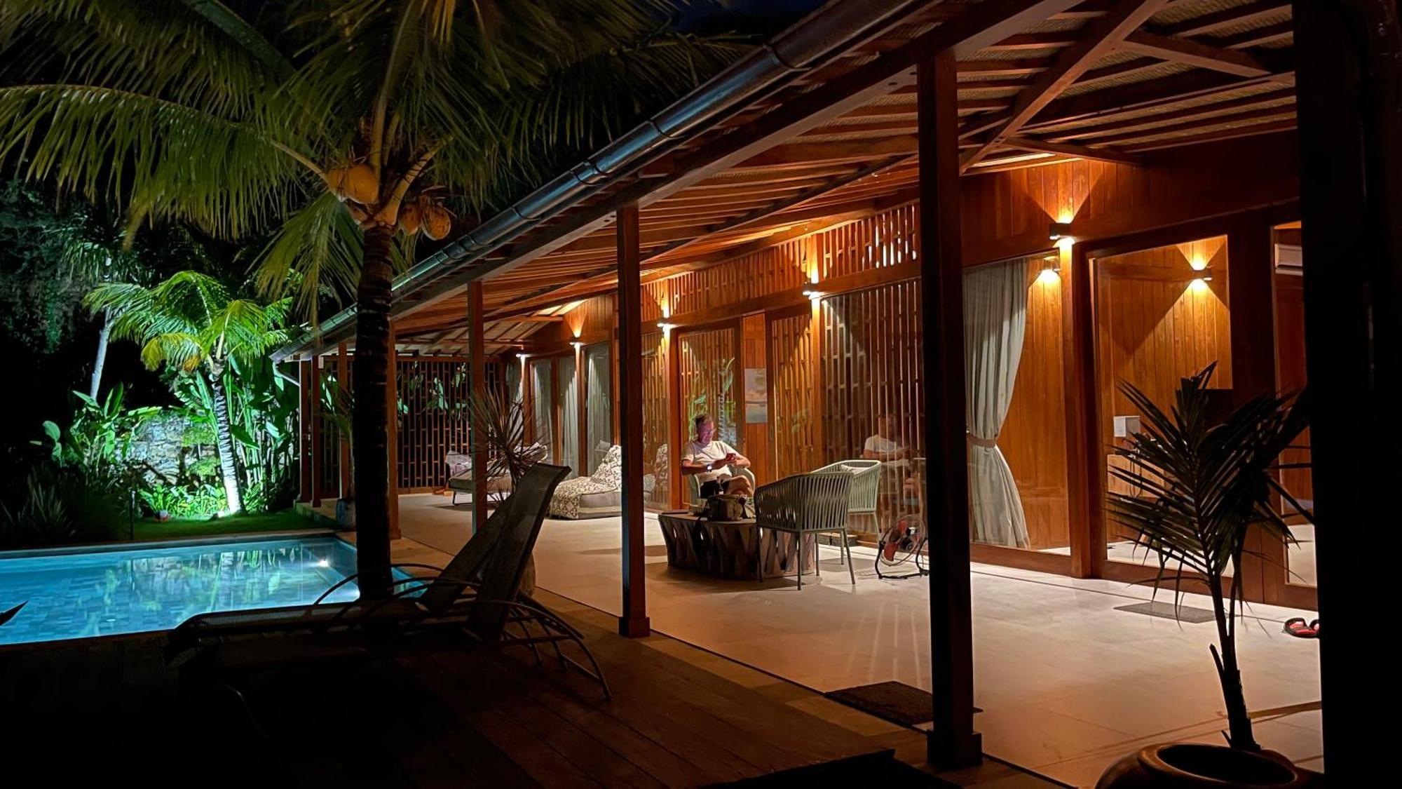 Lobster Bay Lombok Hotel Awang Екстериор снимка